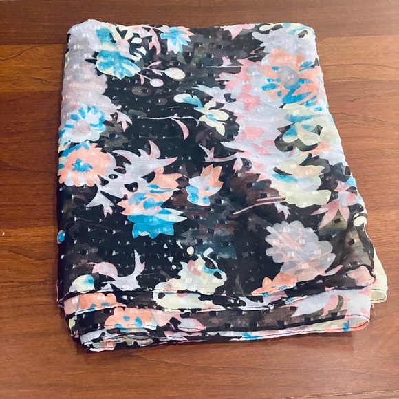 NWOT Black Floral Print Dotted Swiss Infinity Scarf OS - Picture 5 of 10